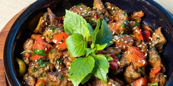 Dos recetas de guisos caseros con picante para chuparse los dedos